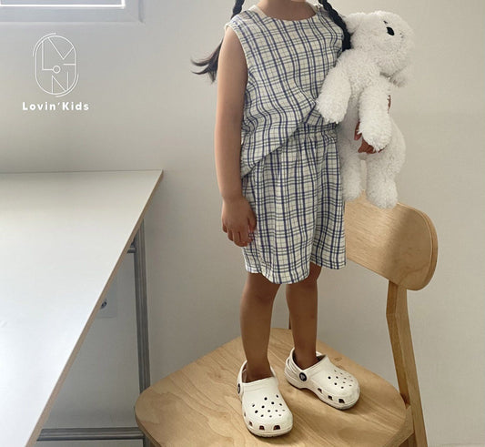 Lovin' - Check Shorts